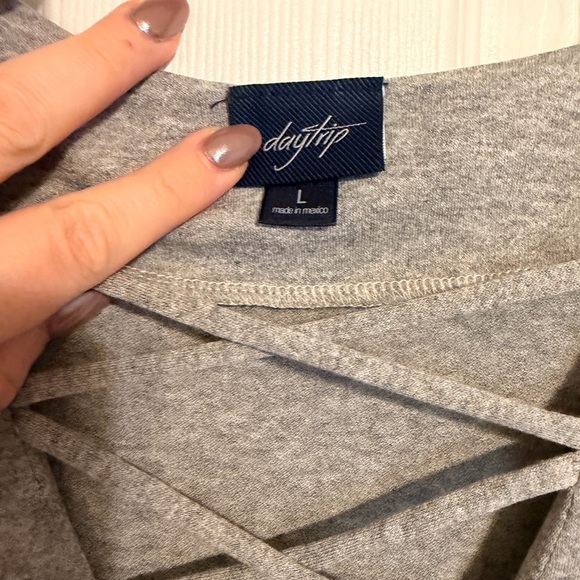 Daytrip Gray Tank Top with Crisscross Design - Picture 2 of 3